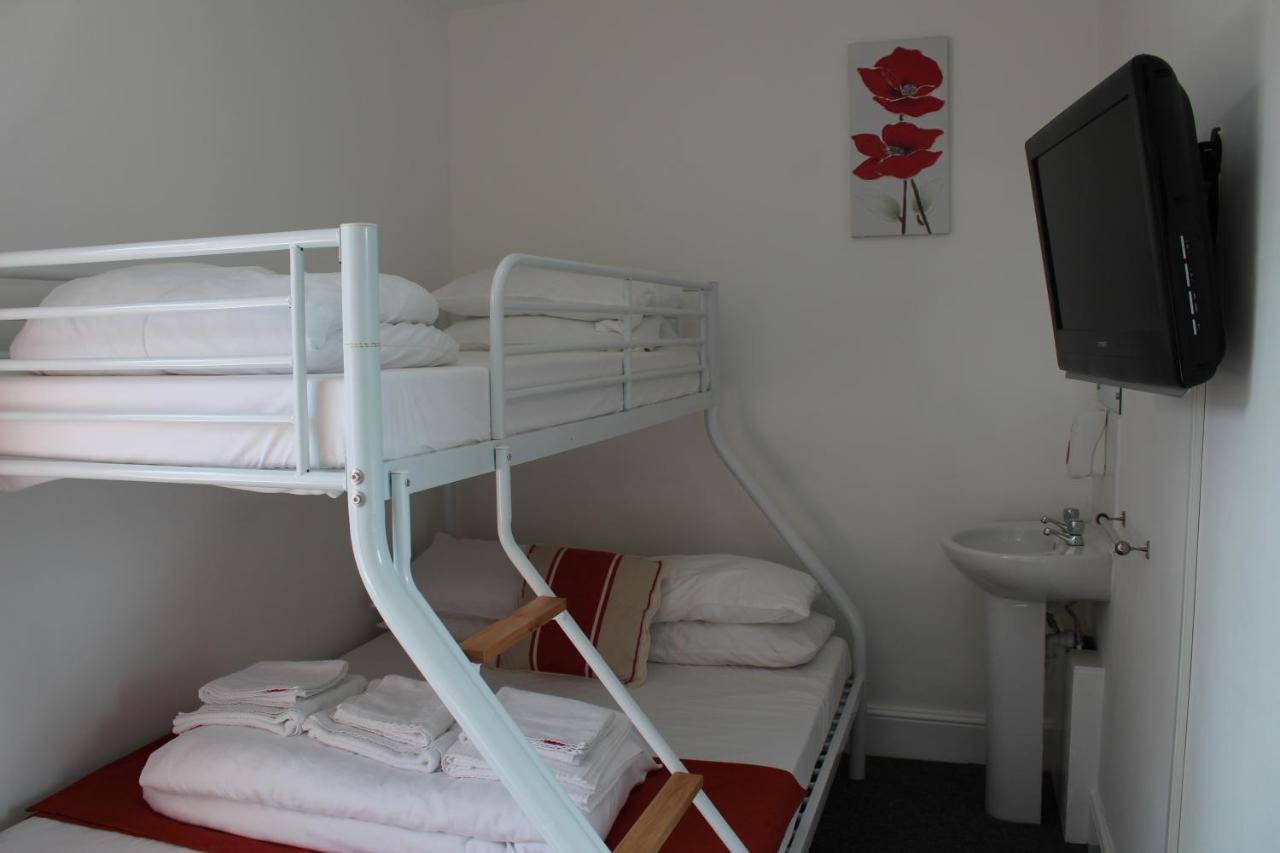 Backpackers Blackpool Hotel & Suites Esterno foto
