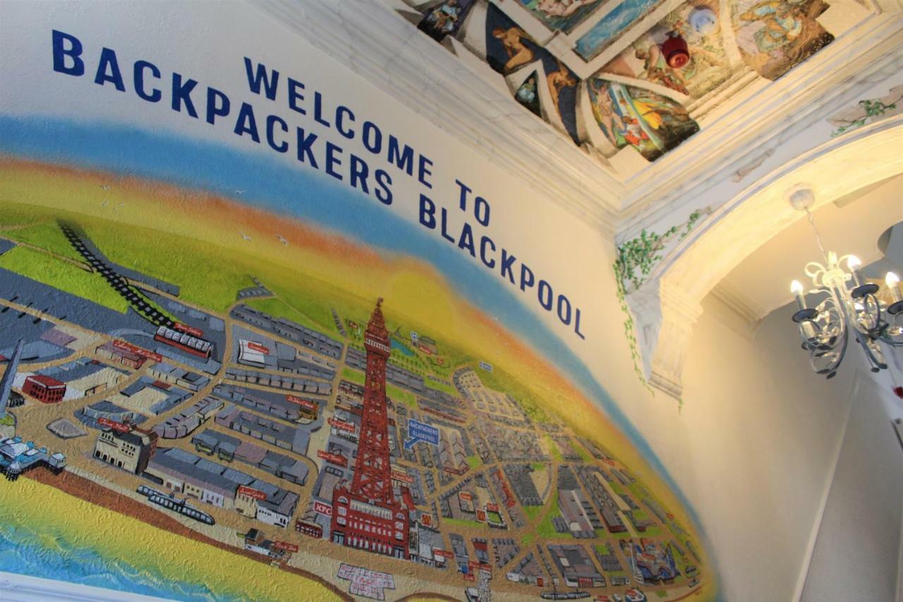 Backpackers Blackpool Hotel & Suites Esterno foto