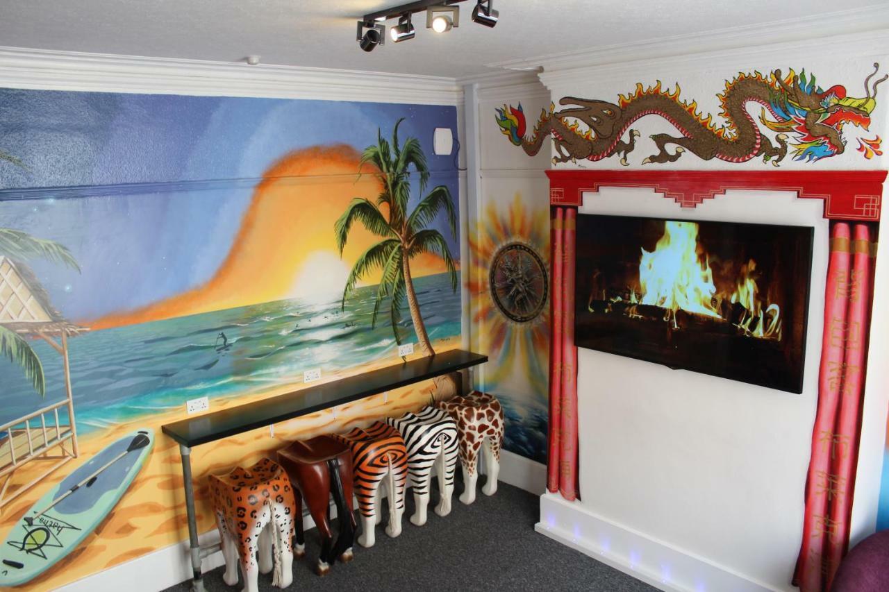 Backpackers Blackpool Hotel & Suites Esterno foto